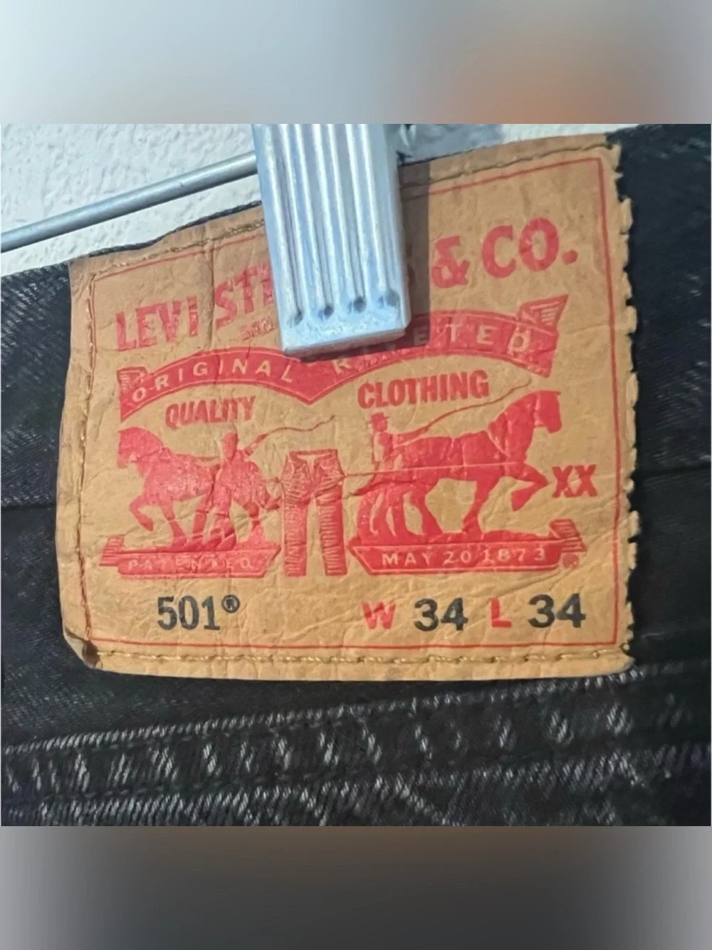 Levis Mens 501 Original Black Distressed Jeans Sz 34 x 34 NWT